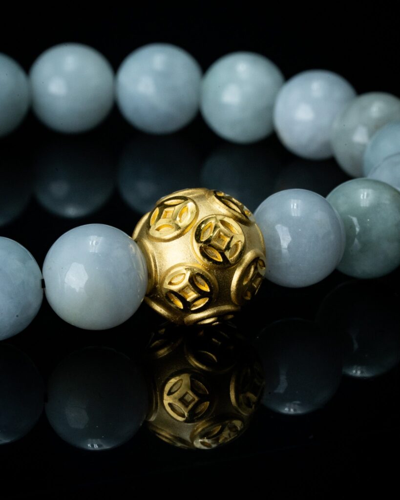 Gold Lucky Coin Ball Charm White Beaded Jade Bracelet